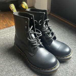 doc martens size 7